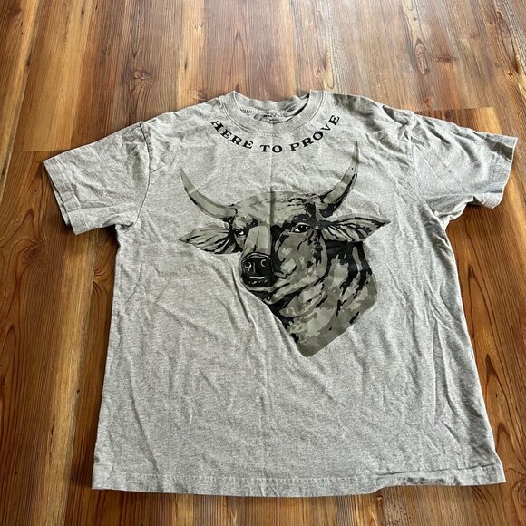 Zach Bryan 2023 Burn Burn Burn Tour T-Shirt M Gray "Here To Prove" Bull Graphic - Picture 1 of 7